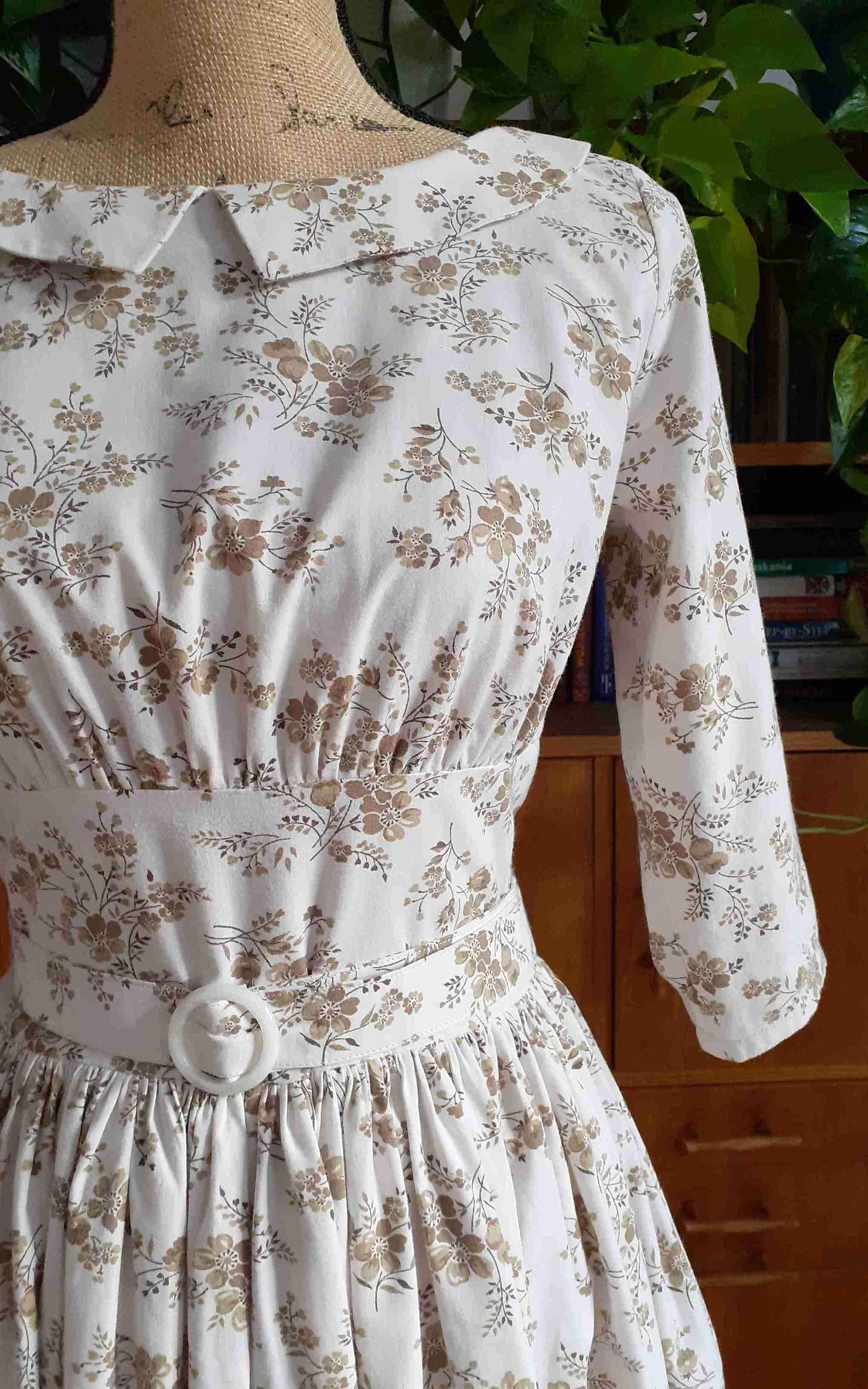 Sukienka retro w stylu lat 50-tych 2